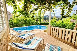 House (Four Bedroom House with Private Pool) | Pool