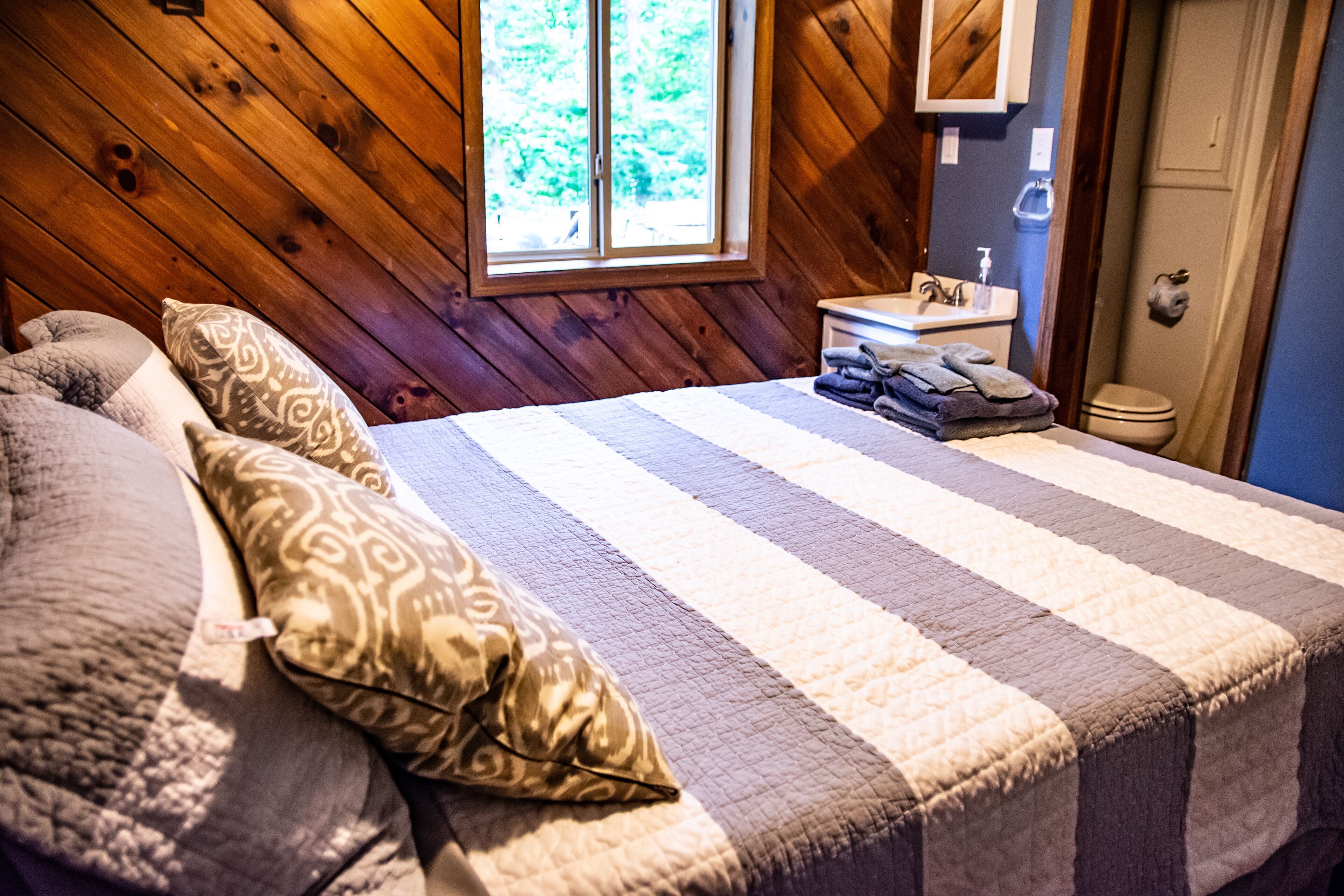 2 habitaciones y ropa de cama 