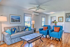 House, Multiple Bedrooms | Living area | Smart TV