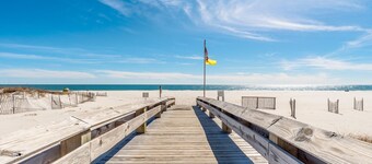 5th Floor Gulf Front with Spectacular Views!!