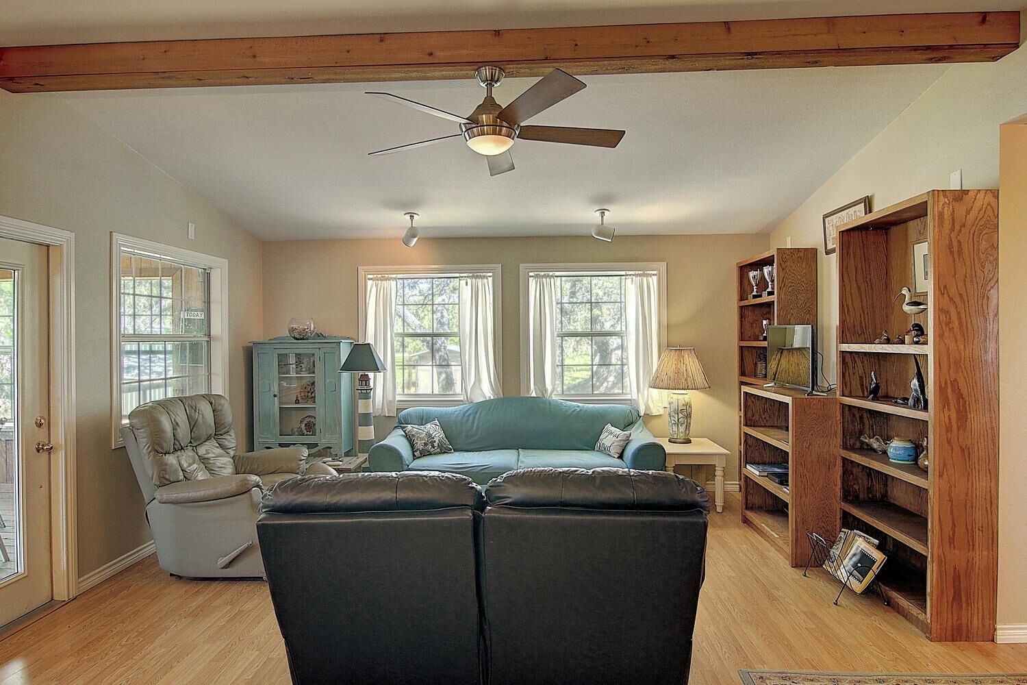 Huis, 4 slaapkamers | Woonkamer | Een smart-tv