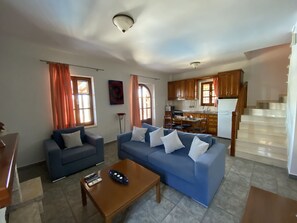 Living room - Executive Villa Madouri With Private Pool (Lefkada)