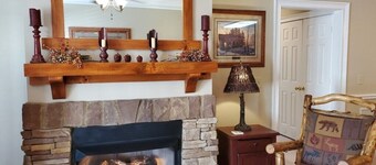 "Peterson's Tee-Time - Beautiful view, 3 bedroom, 2 bath, view of golf course