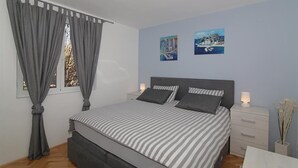 아파트 (Two Bedroom Apartment with Balcony) | 2 개의 침실, 다리미/다리미판, 무료 WiFi, 침대 시트