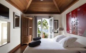 4 chambres, fer et planche à repasser, Wi-Fi gratuit, draps fournis