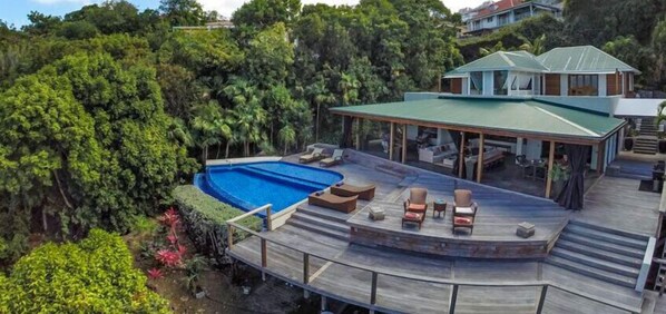 Beheizter Pool