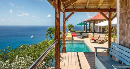 Villa Hurakan | Ocean Front - Located in Fabulous Colombier with Private Pool