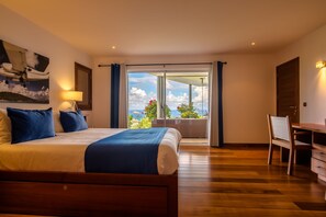 4 habitaciones, tabla de planchar con plancha y wifi gratis