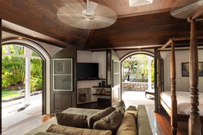 5 bedrooms, iron/ironing board, free WiFi, bed sheets - Villa Le Manoir de Lurin | Ocean View - Located in  Exquisite Lurin with Private Pool (Saint Barthélemy)