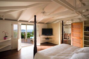 5 chambres, fer et planche à repasser, Wi-Fi gratuit, draps fournis