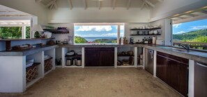 Fridge, microwave, oven, stovetop - Villa Supersky  | Near Ocean - Located in  Tropical Saint Jean with Private Pool (Saint Barthélemy)