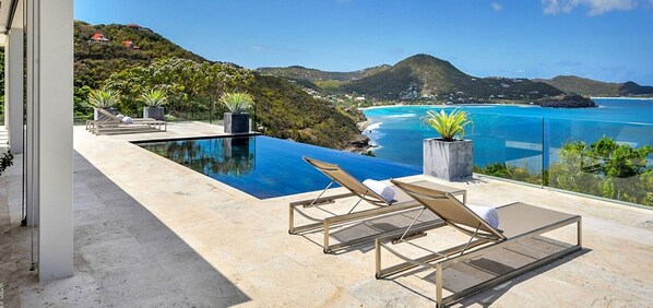 Una piscina riscaldata