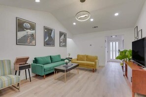 TV, fireplace, video games, offices - Texas Designer Home with Private Hot Tub and Pool! (North Richland Hills)