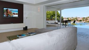 Unclassified image, 4 of 17, button - Villa Wastra  | Ocean View - Located in  Tropical Gustavia with Private Pool (Gustavia)