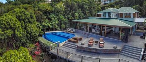 Beheizter Pool