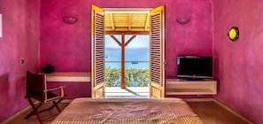 1 chambre, fer et planche à repasser, Wi-Fi gratuit, draps fournis