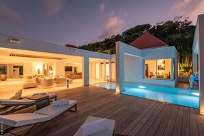 Outdoor dining - Villa Eclipse | Ocean View - Located in Magnificent Vitet with Private Pool (Saint Barthélemy)