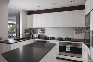 Fridge, microwave, oven, stovetop - Villa Dunes  | Near Ocean - Located in  Wonderful Salines with Private Pool (Gustavia)