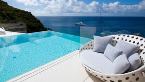 A heated pool - Villa Vitti  | Ocean Front - Located in  Exquisite Shell Beach with Private Pool (Gustavia)