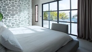 2 bedrooms, iron/ironing board, WiFi (free), bed sheets