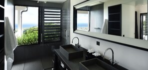 Bathtub, hair dryer, towels