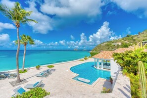 Pool - Villa Petite Plage 5  | Beach Front - Located in  Exquisite Grand Case with Private Pool (Grand-Case)