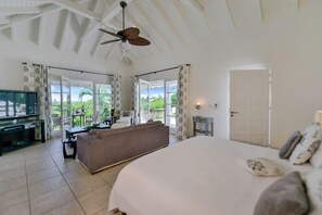 6 chambres, fer et planche à repasser, Wi-Fi gratuit, draps fournis