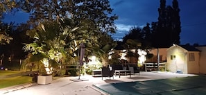 Terrace/patio - Townhouse 12 persons LE DOMAINE DES PAONS 4 ETOILES (Saint-Germain-du-Pert)