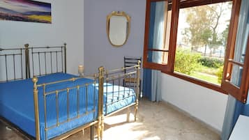 3 chambres, fer et planche à repasser, Wi-Fi gratuit, draps fournis