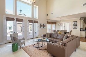 Smart TV, fireplace, ping pong, offices