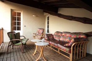 Terrace/patio - Country house 4 bedrooms - Pyrenees view (Saint-Félix-de-Tournegat)