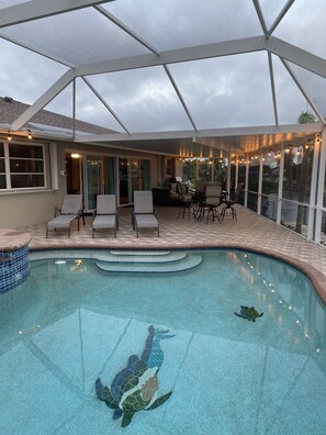Udendørs pool, opvarmet pool