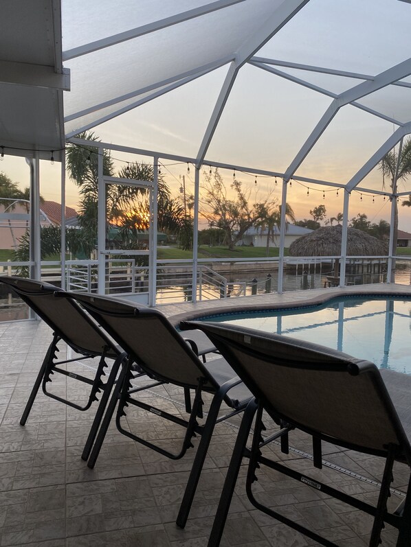 Outdoor pool, a heated pool