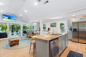Interior - Riverfront Home on the Ohio River, Private Dock, Hot Tub, Sleeps 8 (Prospect)