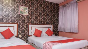 Family Suite | 1 bedroom, free WiFi, bed sheets