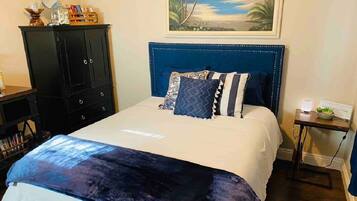 熨斗/熨衣板、免费 WiFi、床单