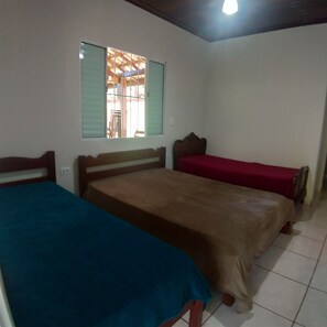 4 Schlafzimmer, kostenloses WLAN, Bettwäsche