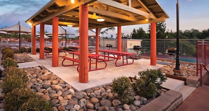 A True Treasure Resort in Gold Rush Country!