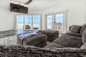 TV, DVD player, offices