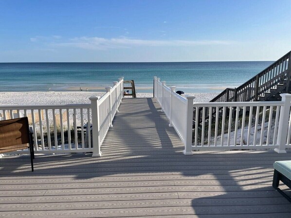 On the beach - Ocean Air Lower West Private Beach Unit on 30A (BEACHFRONT) (Santa Rosa Beach)