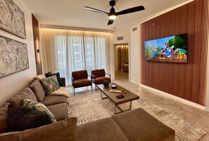 Smart TV - 201-Luxury Apartment close to Disney - Free Waterpark (Kissimmee)