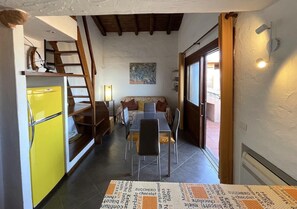 Interior - SAN TEODORO PUNTA EST AMPIO TRILOCALE VISTA MARE (Capo Coda Cavallo)