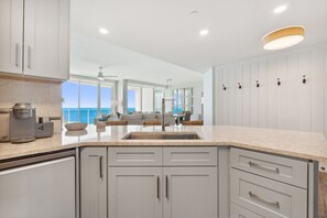 Fridge, microwave, oven, stovetop - Newly Remodeled Aqua 1102 2 Oceanfront King Bedroom/+Clean/Wifi/Beach Chairs (Panama City Beach)