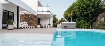 Fully equipped villa for 6 to 8 people located in Lajares