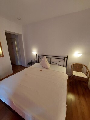 Room - Hotel Goldener Stern (Sankt Ingbert)