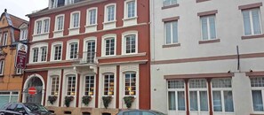 Exterior - Hotel Goldener Stern (Sankt Ingbert)