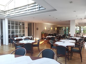 Dining - Hotel Goldener Stern (Sankt Ingbert)