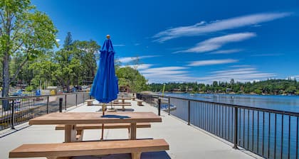 Ideal Golf Getaway Near the Lake & Yosemite Valley W/ Shared Pool & Sport Courts