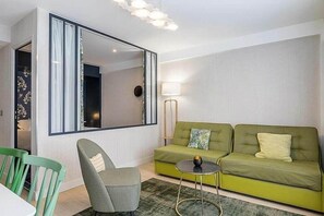 Interior - Cosys Residence Cadet (Paris)
