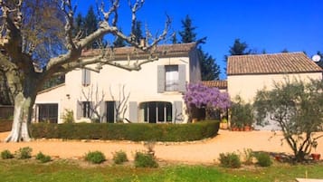 Extérieur